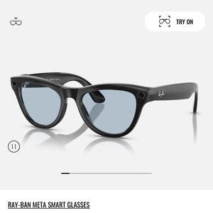 Ray-Ban Meta Skyler Clear/Blue Transition Lens Smart Glasses